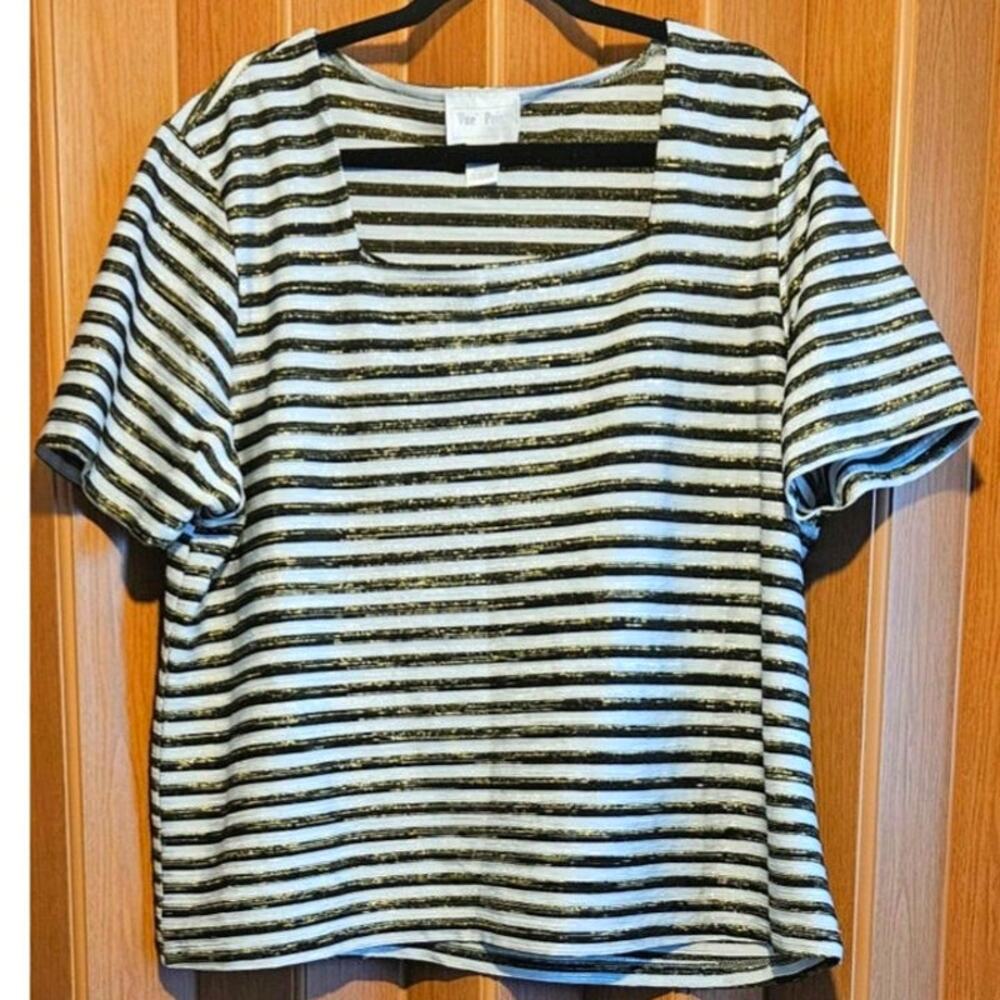 Vue Point 3X Black and White Striped Pullover with Gold and Silver Stripes